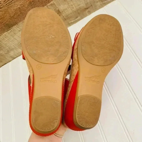 NWOT Dansko Carla Wedge Slides - Picture 7 of 8